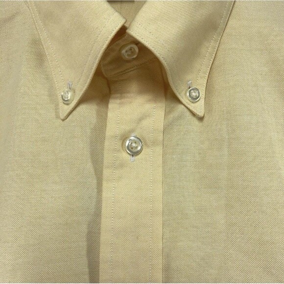Lands End Mens Sz 17 Yellow No Iron Pinpoint Oxford Short Sleeve Cotton Shirt - Picture 1 of 7